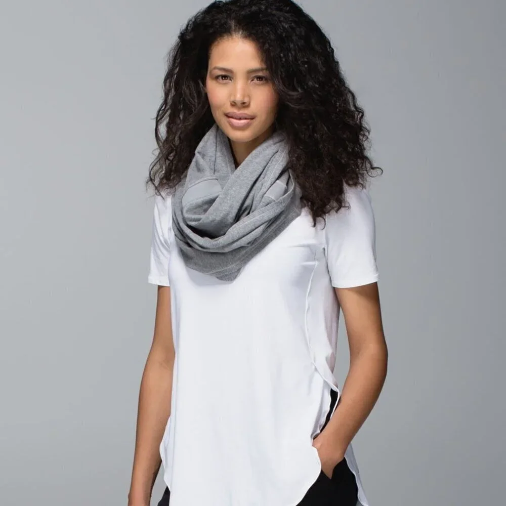 Lululemon Sun Salutation Circle Heathered Medium Grey Scarf